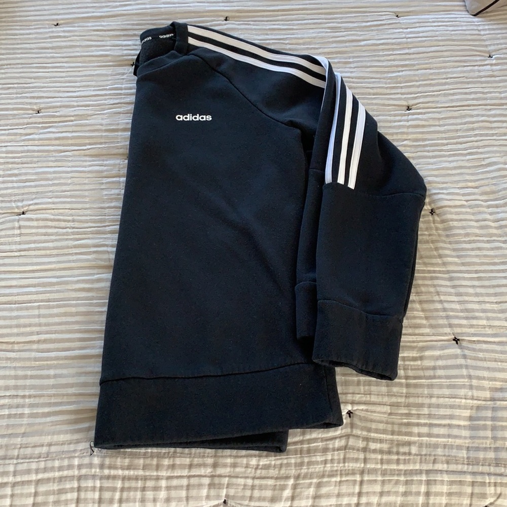 Adidas black sweatshirt - like new! Size Large